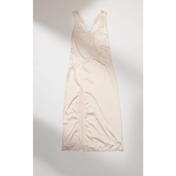 NWT Zara Embroidered Satin Effect Dress, M… - Picture 3 of 3